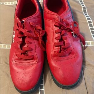 Fila Men's Bold Red Sneakers